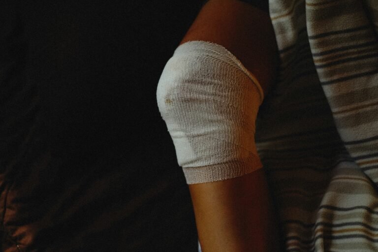 A knee wrapped in bandage