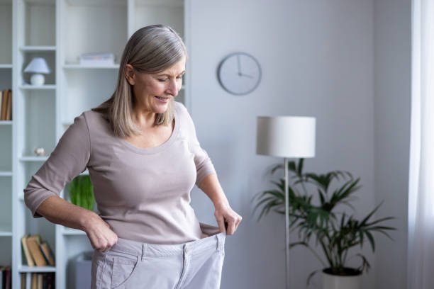 Woman in oversized trouser
