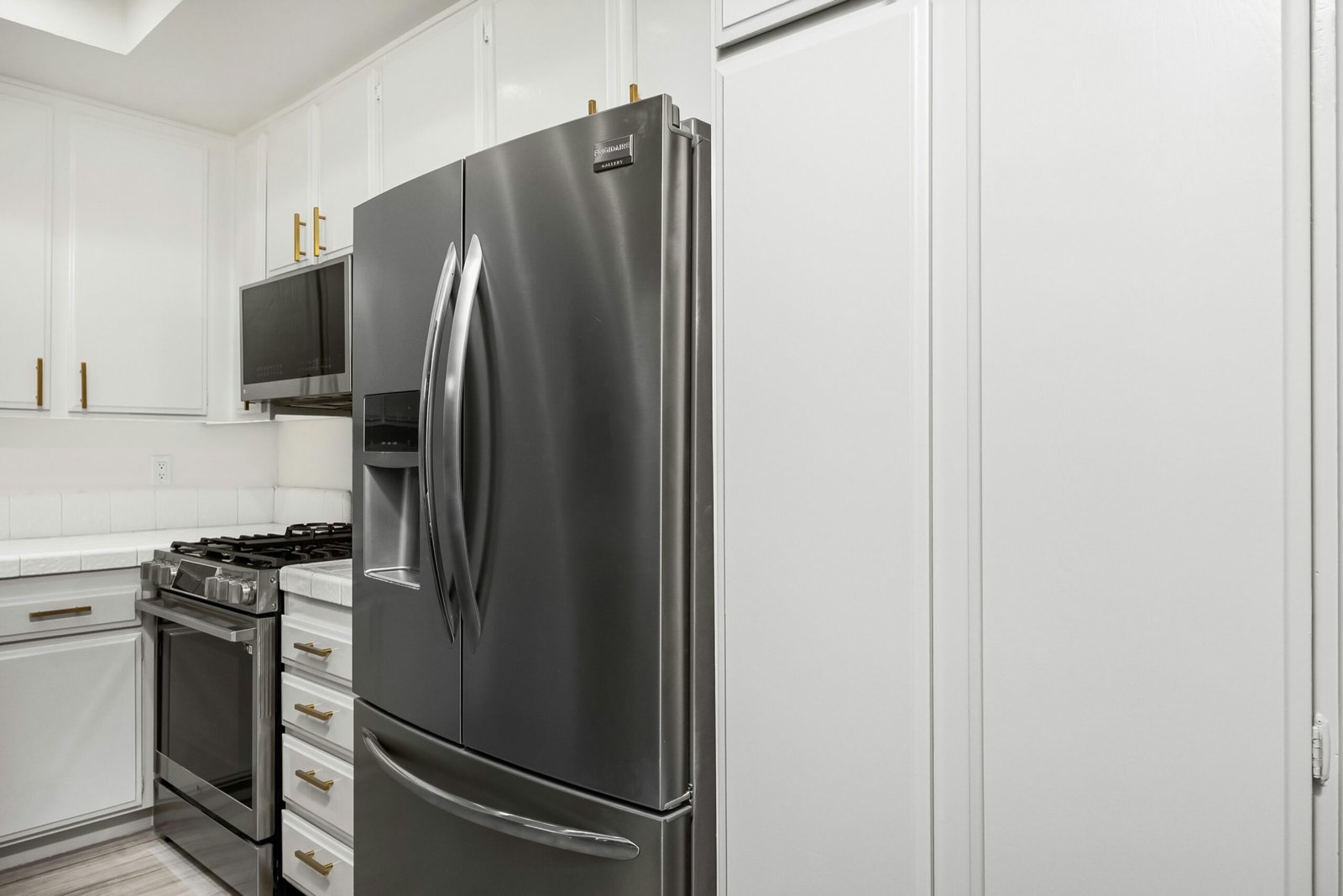 Modern kitchen