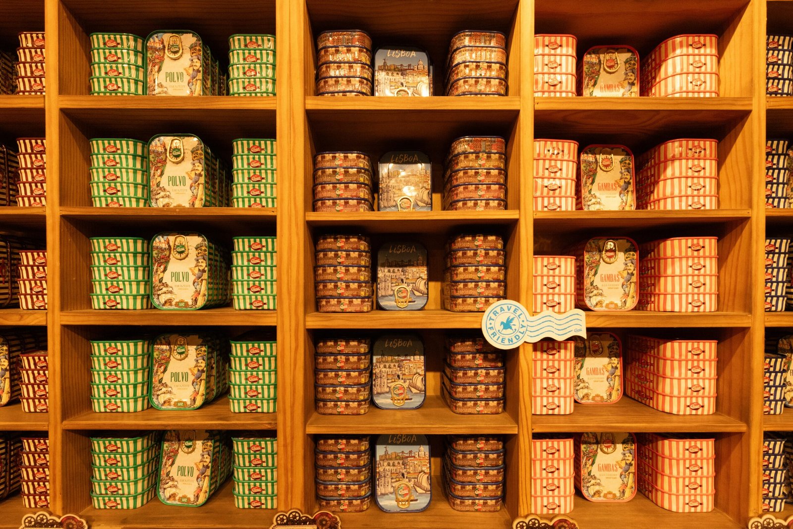 Food storage shelf