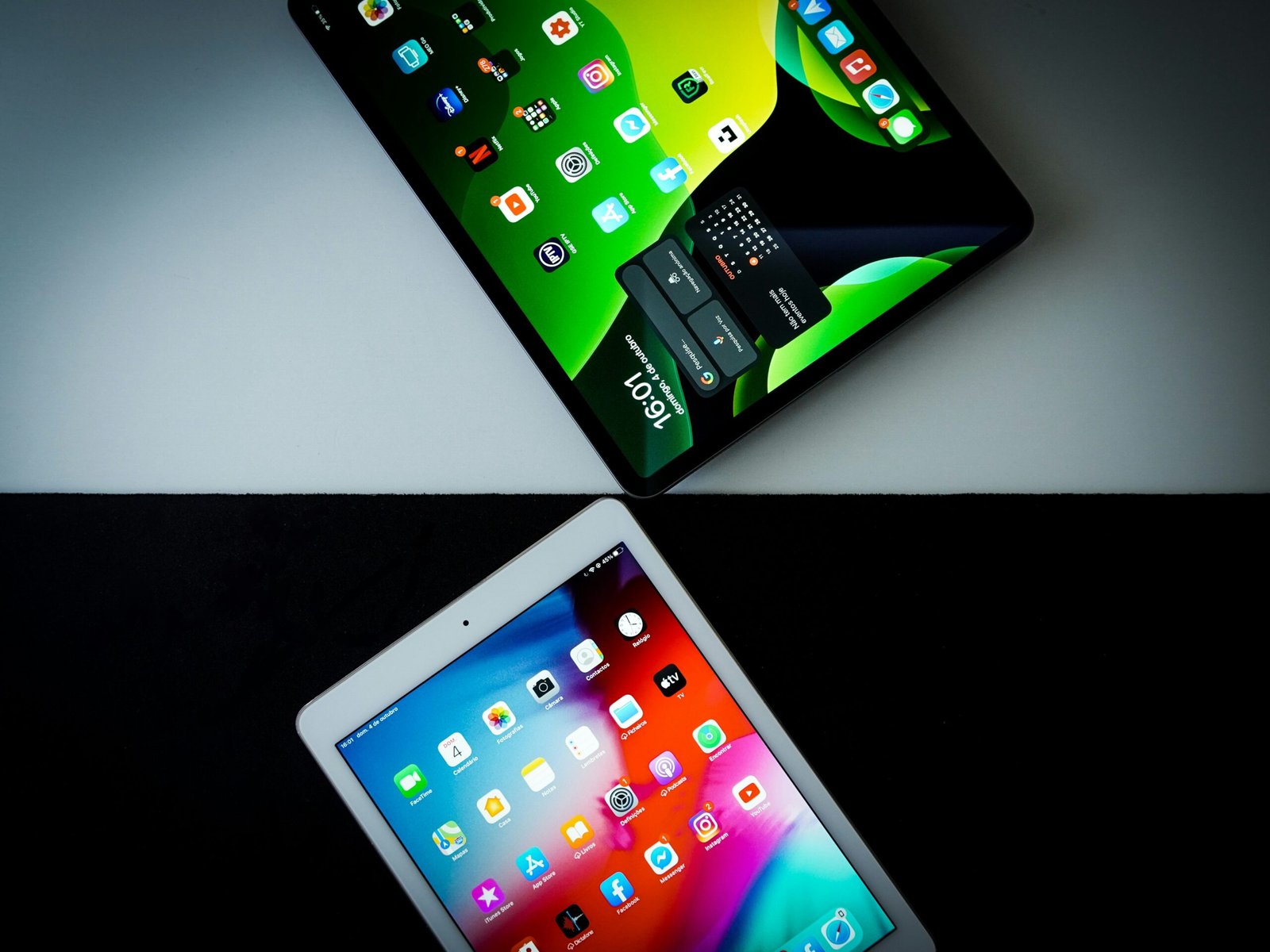 Ipads on the table