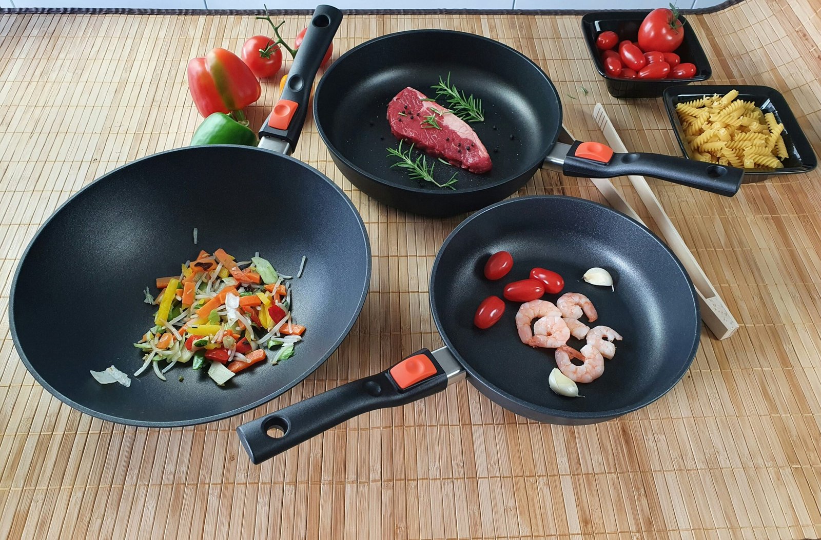 Pans with vegetables